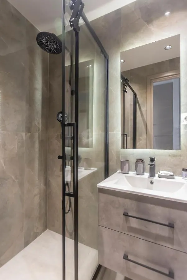 Zenou 24 Downtown Apartment Thessaloniki 0*,  Greece